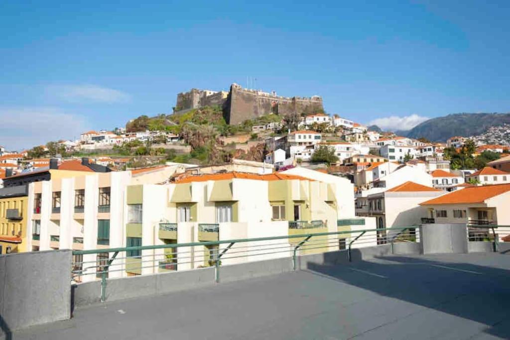 Lux City Center Apartment Funchal  Bagian luar foto