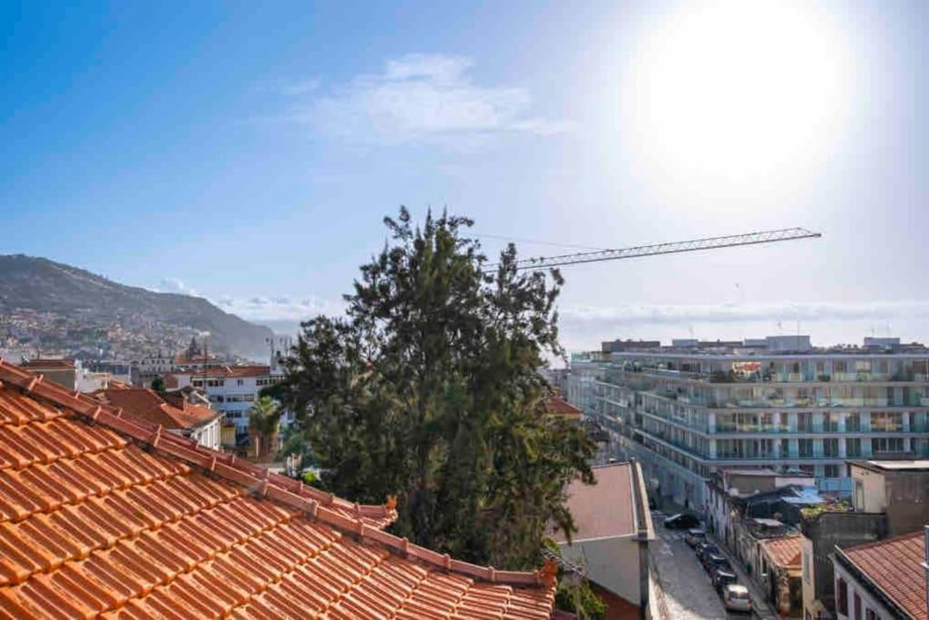Lux City Center Apartment Funchal  Bagian luar foto